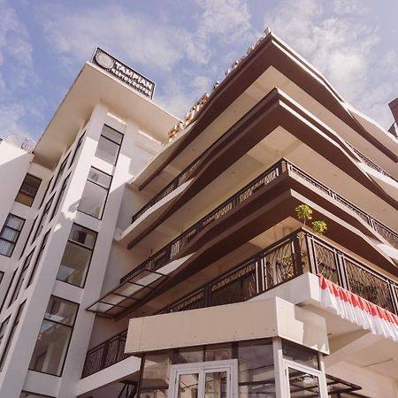 Fahira Hotel Syariah 武吉丁宜 外观 照片